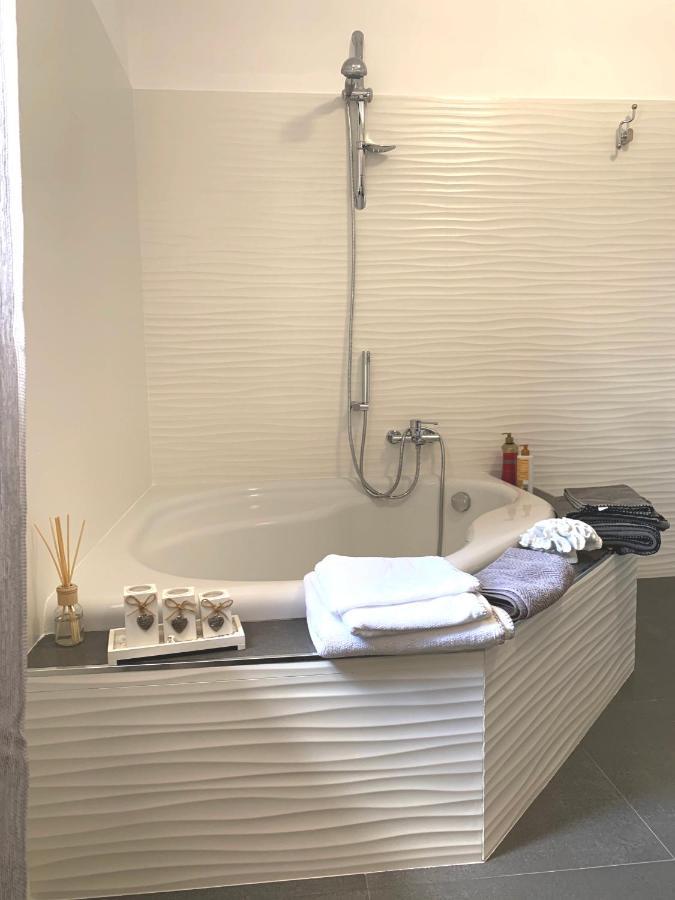 B&B I Colori Dell'Isola Porto Torres Exterior foto
